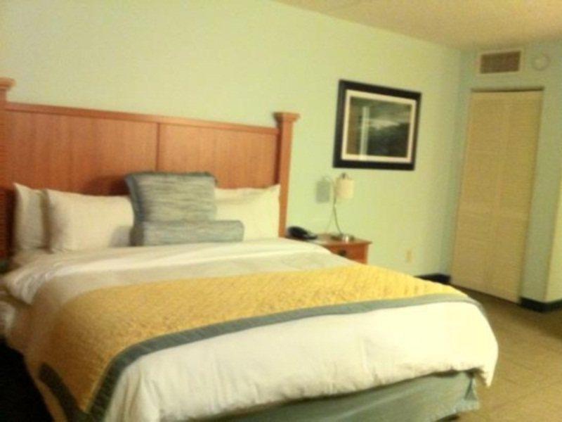 Wyndham Garden Hotel Austin Exterior photo