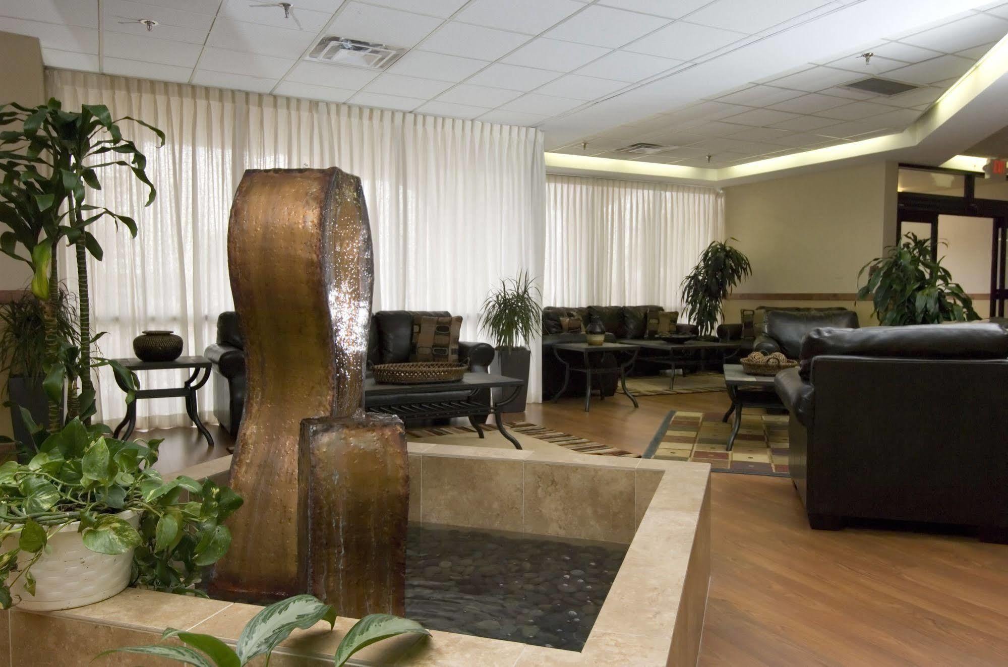 Wyndham Garden Hotel Austin Interior photo